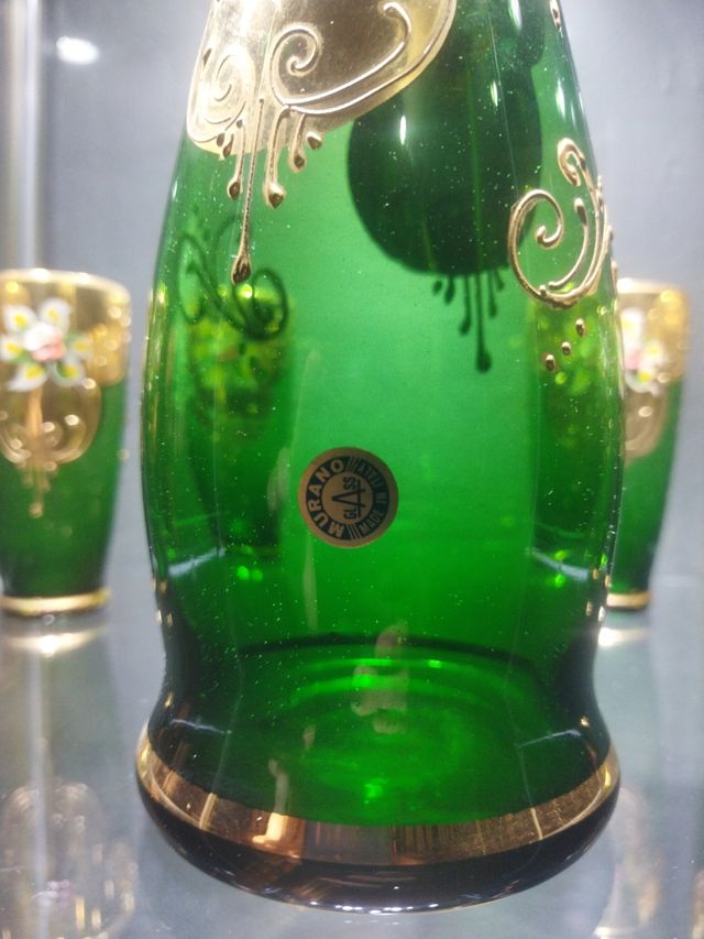 Juego botella y vasos Murano  pintado a mano