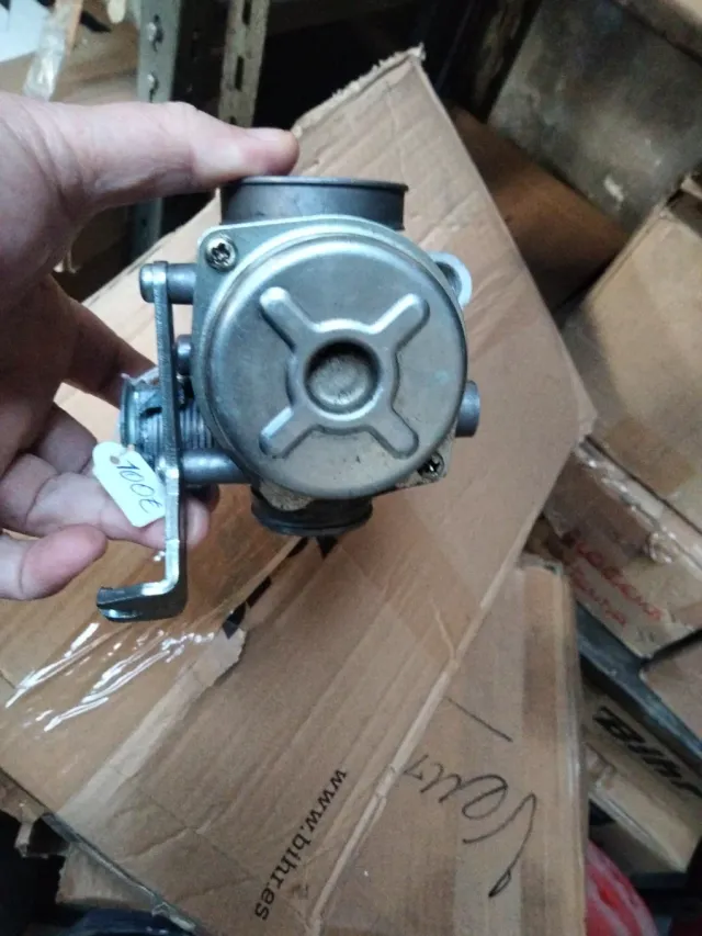 siniestro honda cbr125r/05