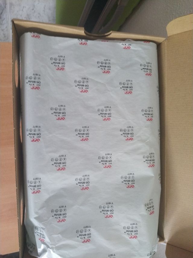 Nike blazer low'77 x off-white university red