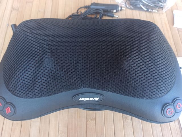 Massaggiatore cervicale Arealer per auto e casa