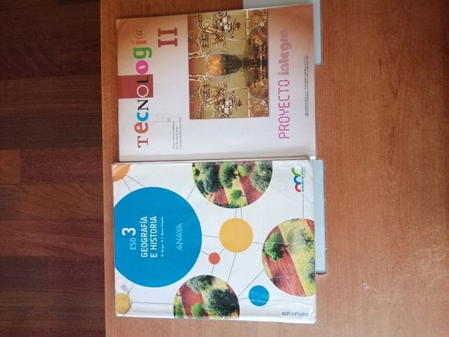 vendo libros 3 de la ESO.