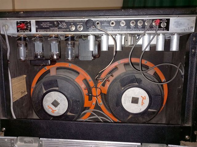 Amplificador de guitarra Fender Twin Reverb