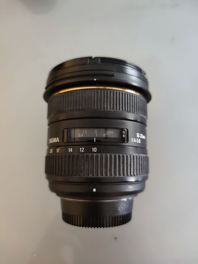 Kit Nikon D7100 + 2 objetivos + flash nikon + moch