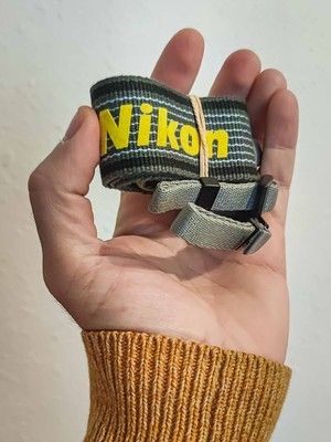 Kit Nikon D7100 + 2 objetivos + flash nikon + moch