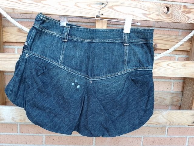 Minifalda vaquera Beneton Talla XL 44