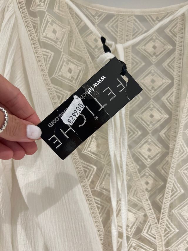 Vestido blanco Fetichesuances