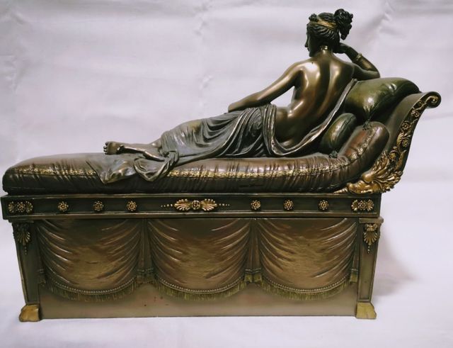 Escultura de Bronce Figura Pauline Bonaparte 