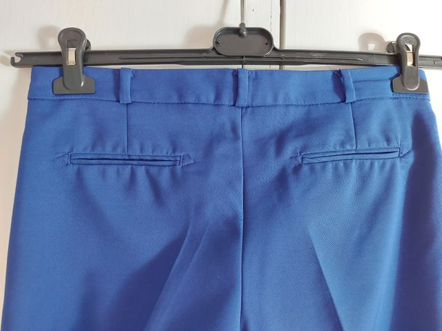 Pantalone bluette MANGO.