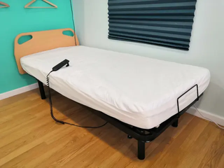 Cama articulada eléctrica básica