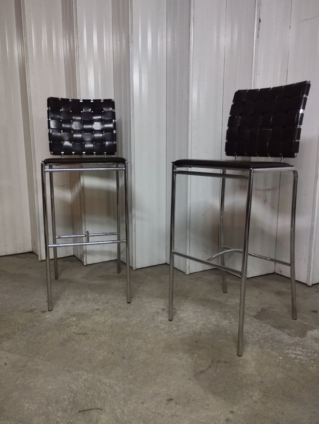 Silla alta de barra. Taburete.. banco