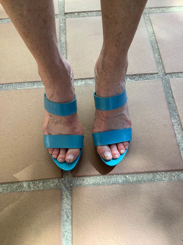 Sandalias de tacón de piel talla 38