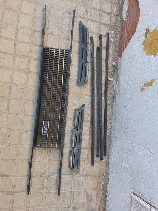 Piezas Renault 6 y Seat 131 Supermirafiori perkins