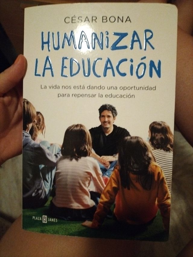 Educazione umanizzante Cesar Bona