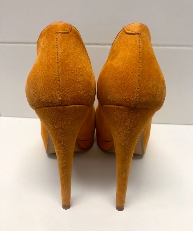 Zapatos de tacón Barri Twice naranja ocre T-40