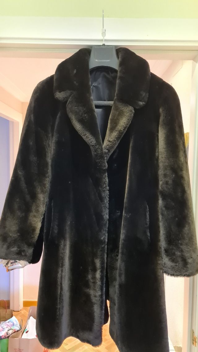 Abrigo mujer muton talla m