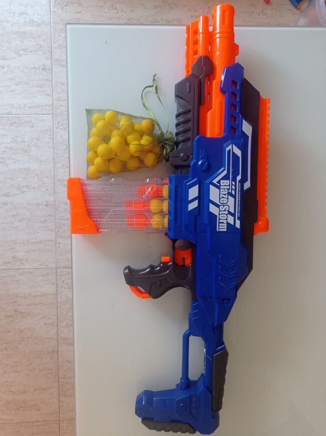 STORM NERF BOLAS Y juego de puntería
