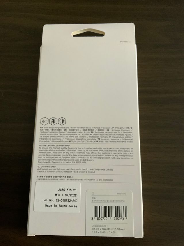 Funda iPhone 12 Pro Max. Spigen. Precintada