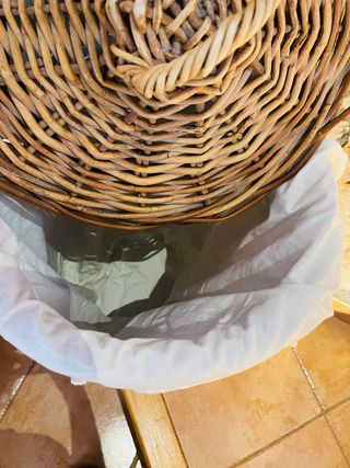 Cesta para la ropa Ikea de segunda mano por 20 EUR en Reus en WALLAPOP