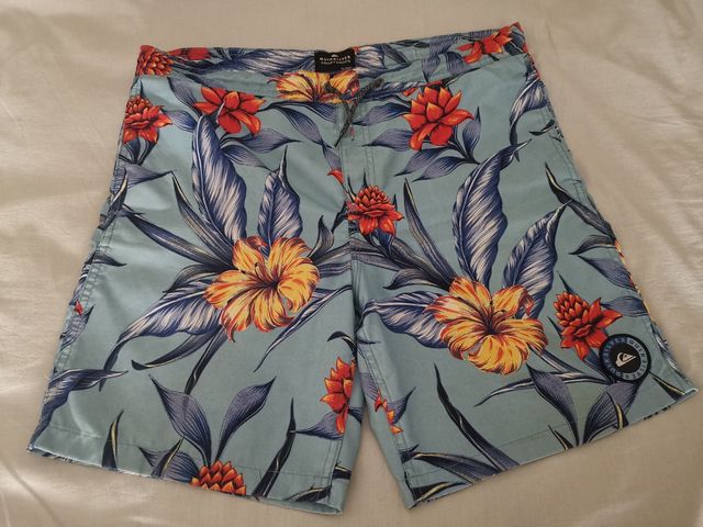 Bañador Quiksilver para adolecente. Talla 16