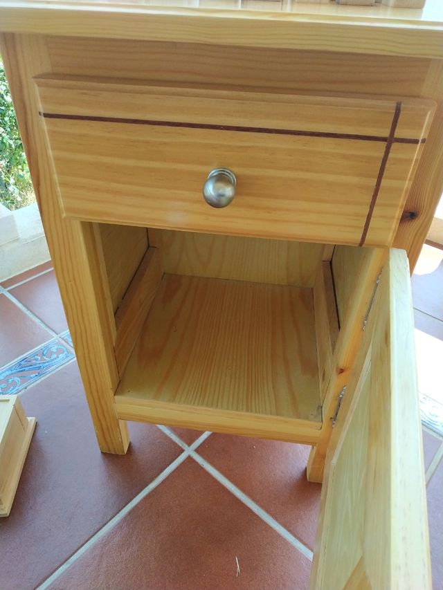 URGE VENTA Mesilla con tablero de Ajedrez