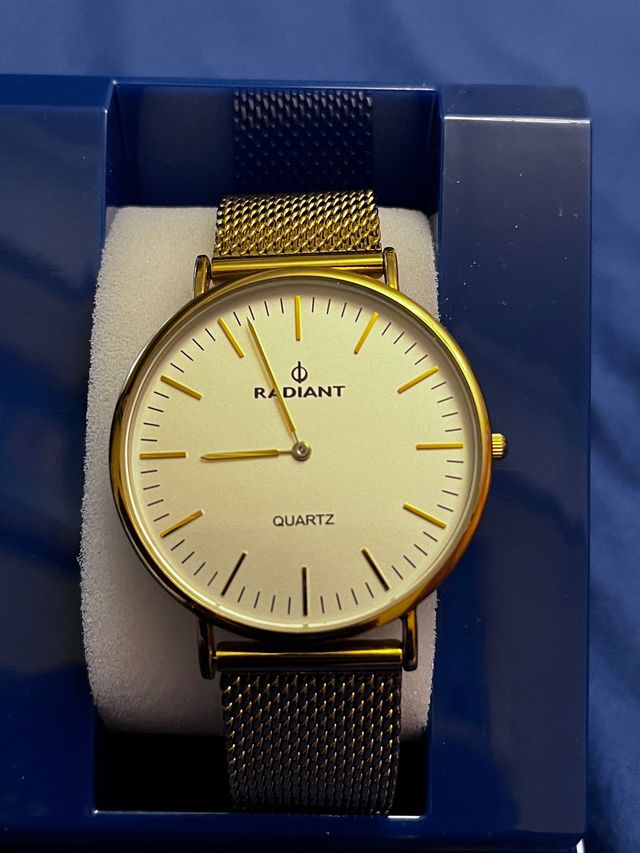 Reloj Radiant dorado