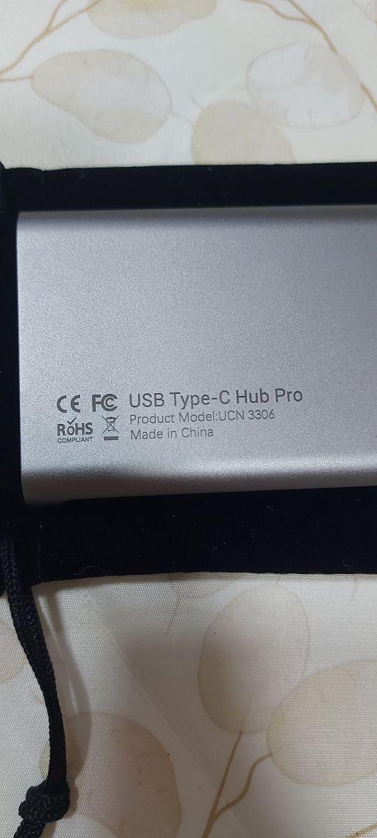 USB TYPE-C HUB PRO