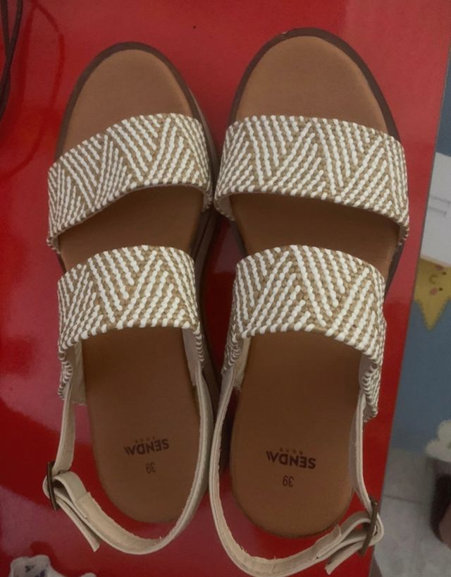 Sandalías