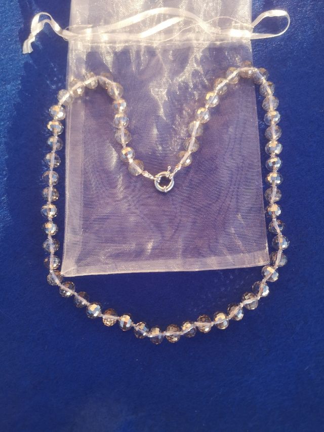 Collar de cristal