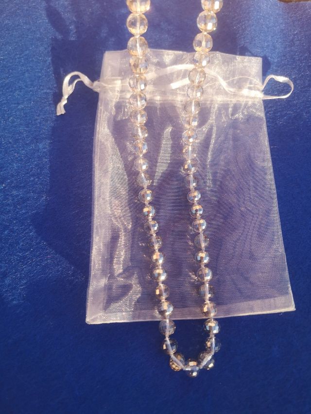 Collar de cristal
