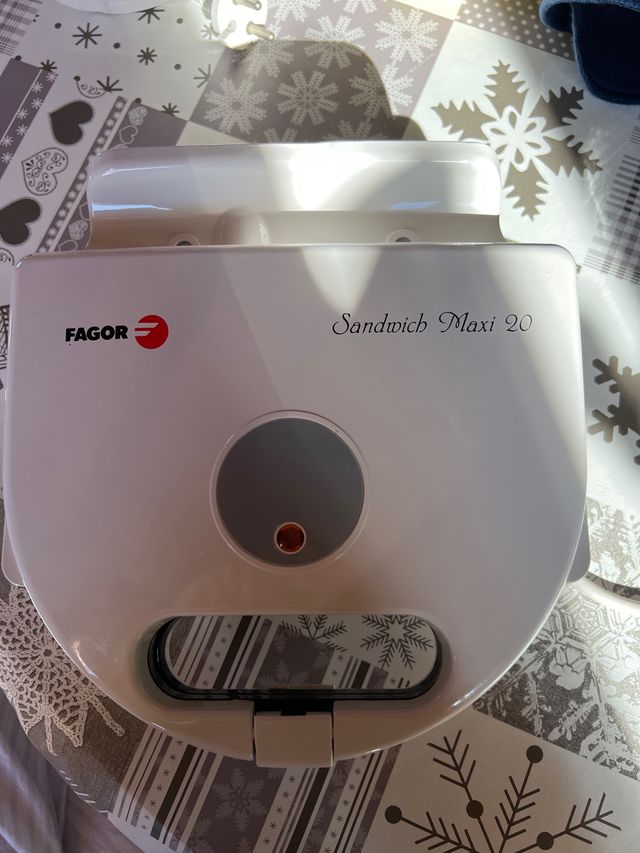 Sandwichera 