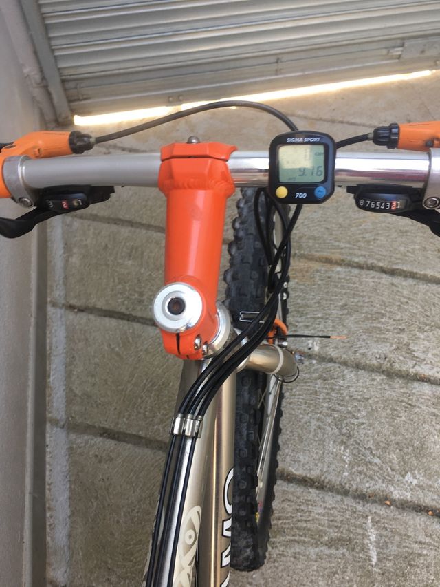 Bicicleta clásica , megamo