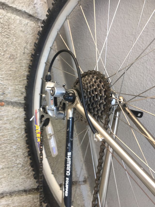 Bicicleta clásica , megamo