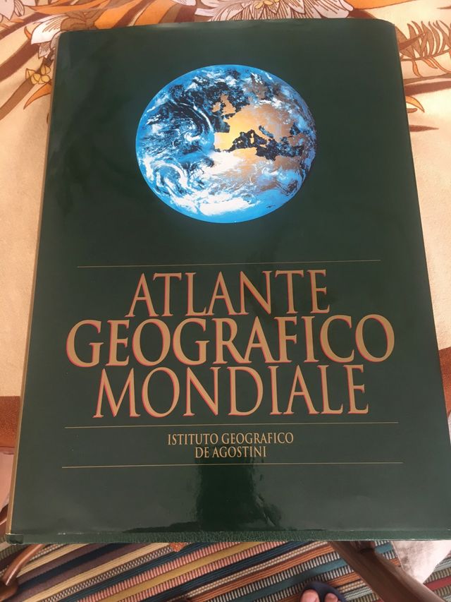 Atlante Geografico mondiale