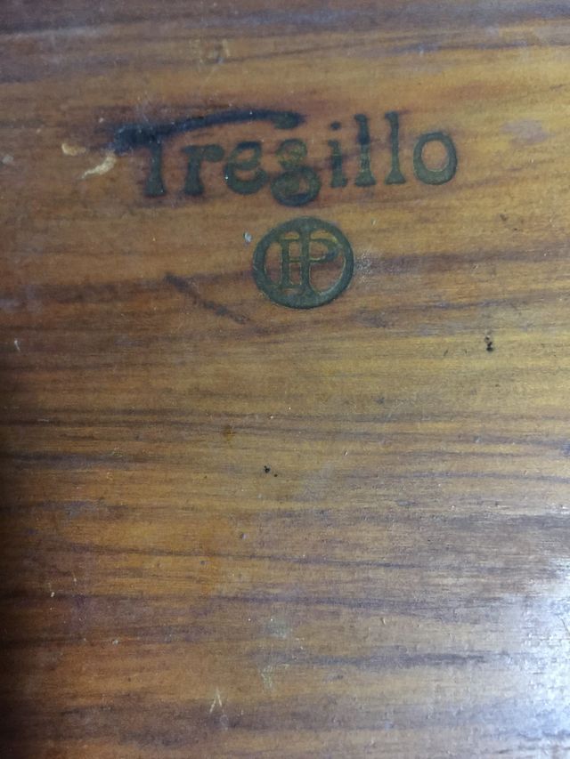 Juego del tresillo en su caja original