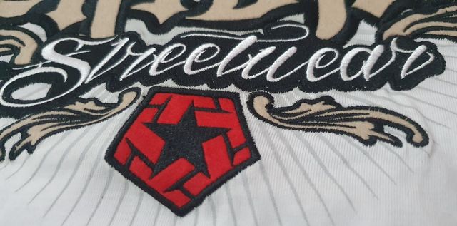 TRIBAL ORIGINAL A ESTRENAR TALLA XL DE U.S.A