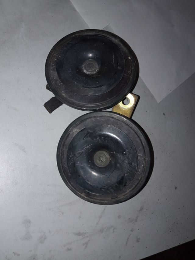 Bocinas claxon Nissan patrol, terrano