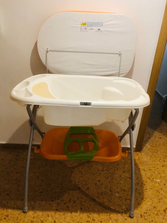 Cambiador y bañera