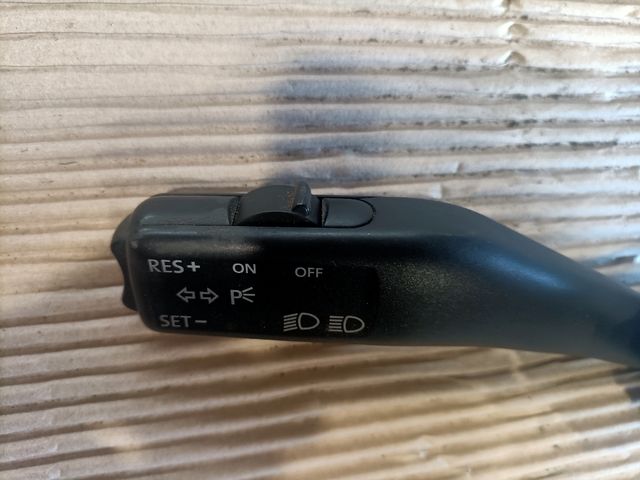 Mando luces Volkswagen Touran tdi 1T1