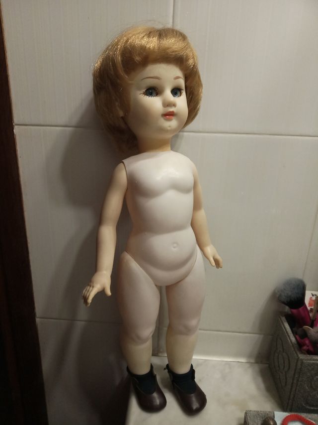 Antigua Muñeca revival chico