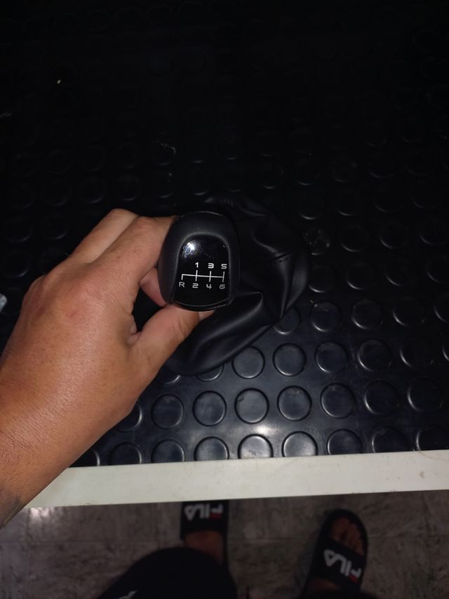 pomo con funda a estrenar