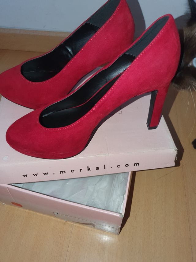 tacones sin estrenar