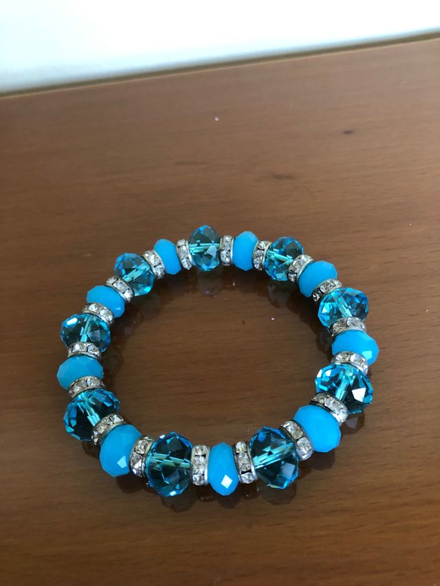 2 bracciali ( €10)