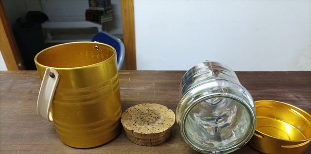 Termo vintage para comida