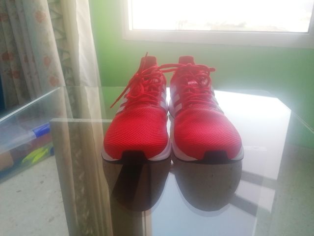 Zapatillas adidas rojas