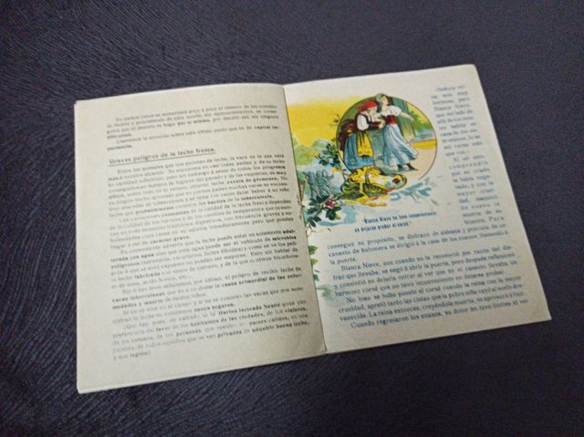 Antiguo mini cuento Historia de Blancanieves