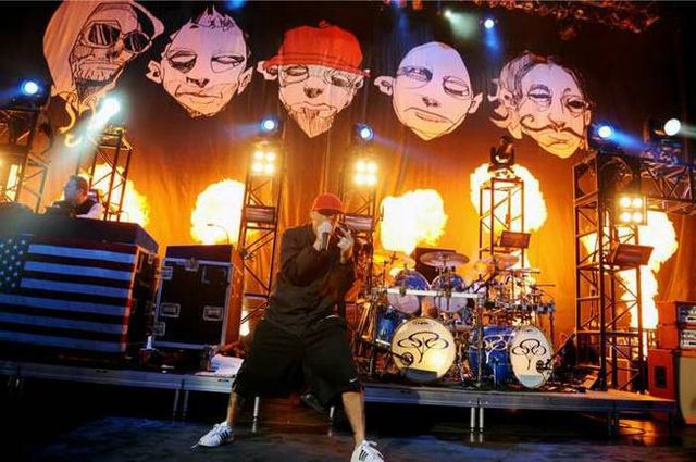 Lote de puas Limp Bizkit