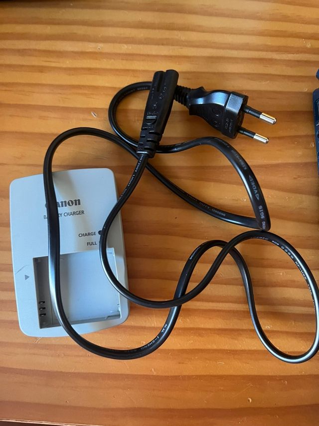 Fotocamera compatta Canon+custodia+scatola