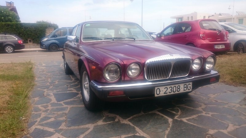 Jaguar Daimler 1992 - foto 1