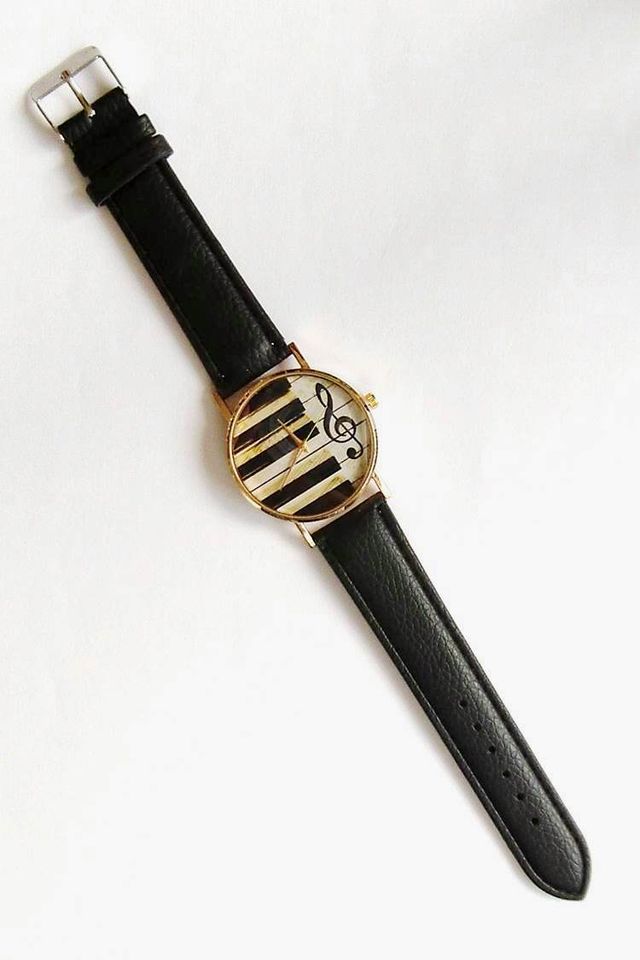 Reloj de piano