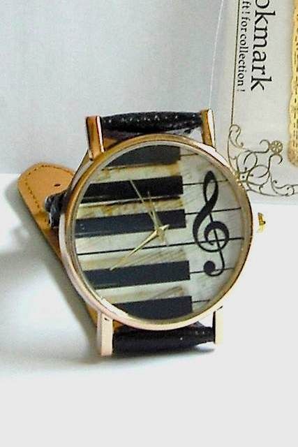 Reloj de piano